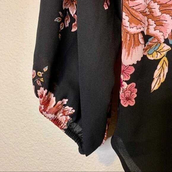 Style & Co Boho Floral Embroidered Blouse Small - Picture 6 of 9